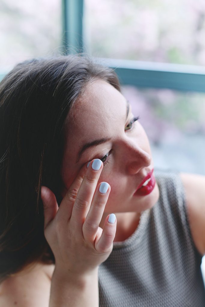 How to smudge kohl eyeliner