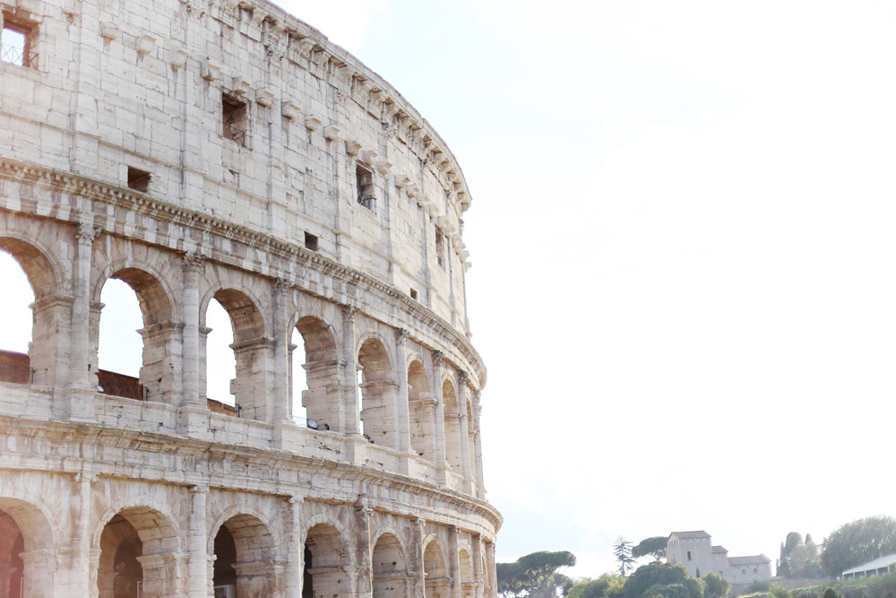 To Vogue or Bust shares Rome travel tips in her Rome travel guide in Revolve lace dress