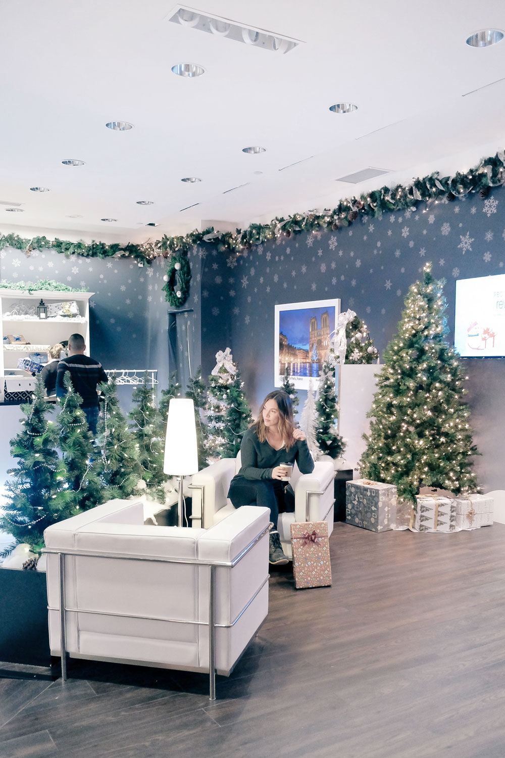 Avian Holiday Boutique at Metrotown Metropolis featured by To Vogue or Bust