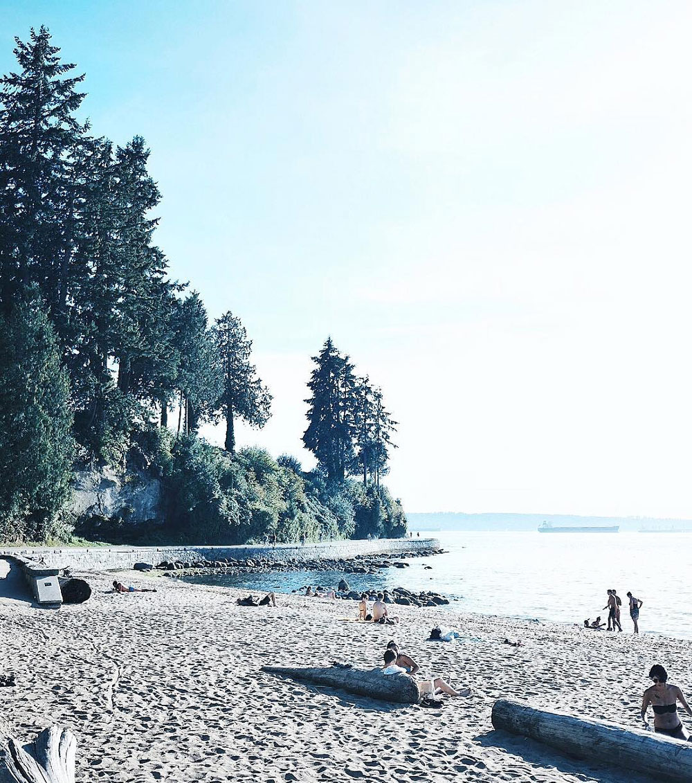 Best Instagram spots Vancouver city guide - Stanley Park, Gastown steam clock, Granville Island, Lynn Canyon Park, Lynn Canyon Suspension Bridge, Quarry Rock view, Fairview Sea Wall, Third Beach