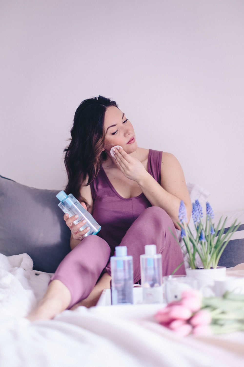 Tips on how to have beauty sleep, how to have a good night sleep, best sleeping masks, la roche posay micellar water, night skin care routine by To Vogue or Bust