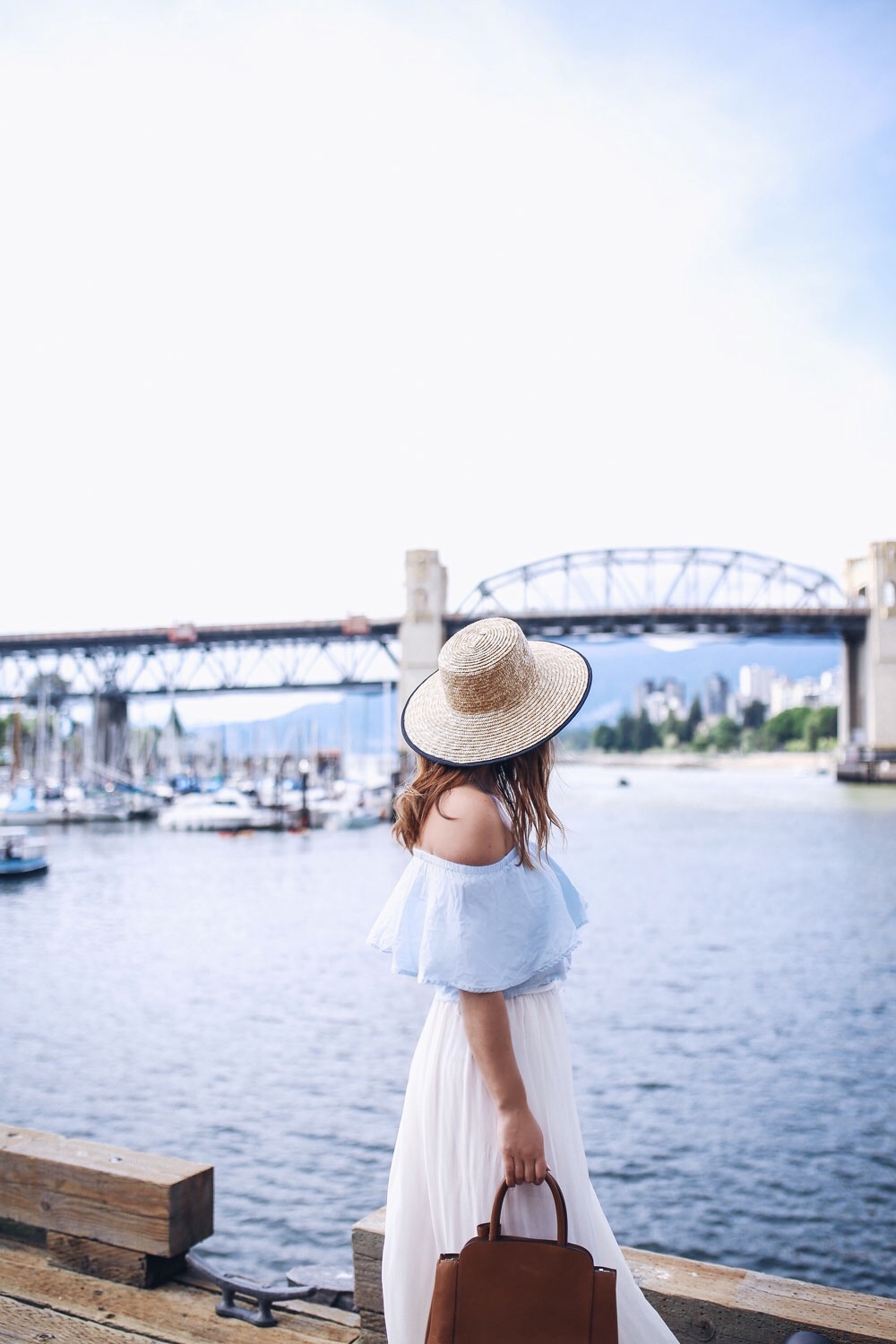 How to style a boat hat for summer by To Vogue or Bust