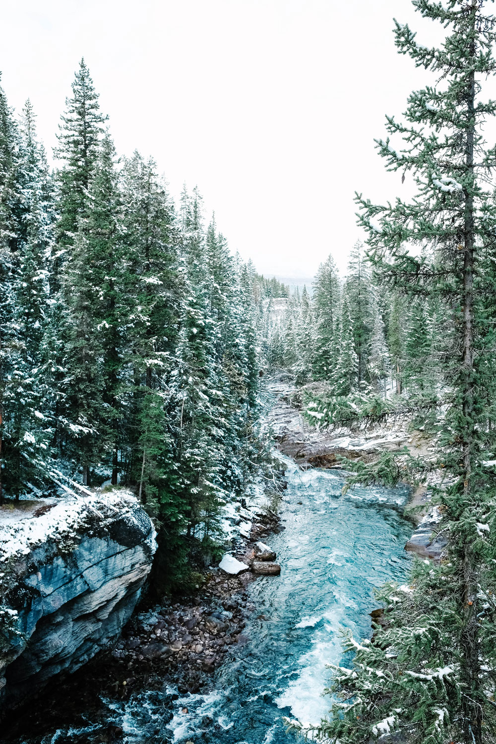 What to do in jasper maligne canyon walk by To Vogue or Bust