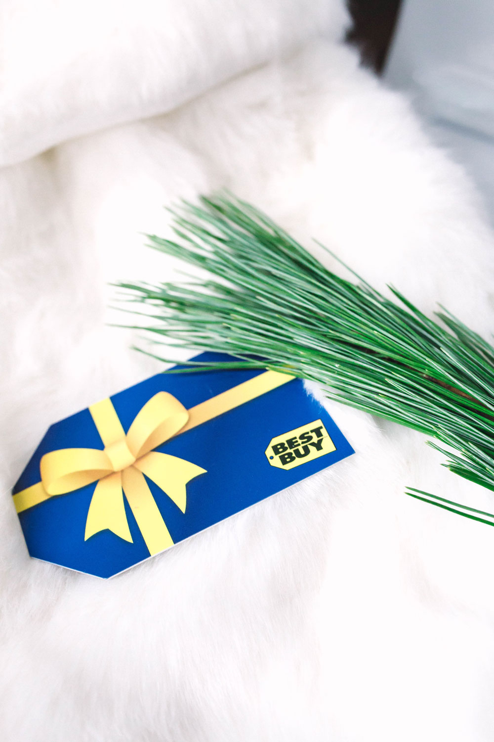 Best buy gift card by To Vogue or Bust
