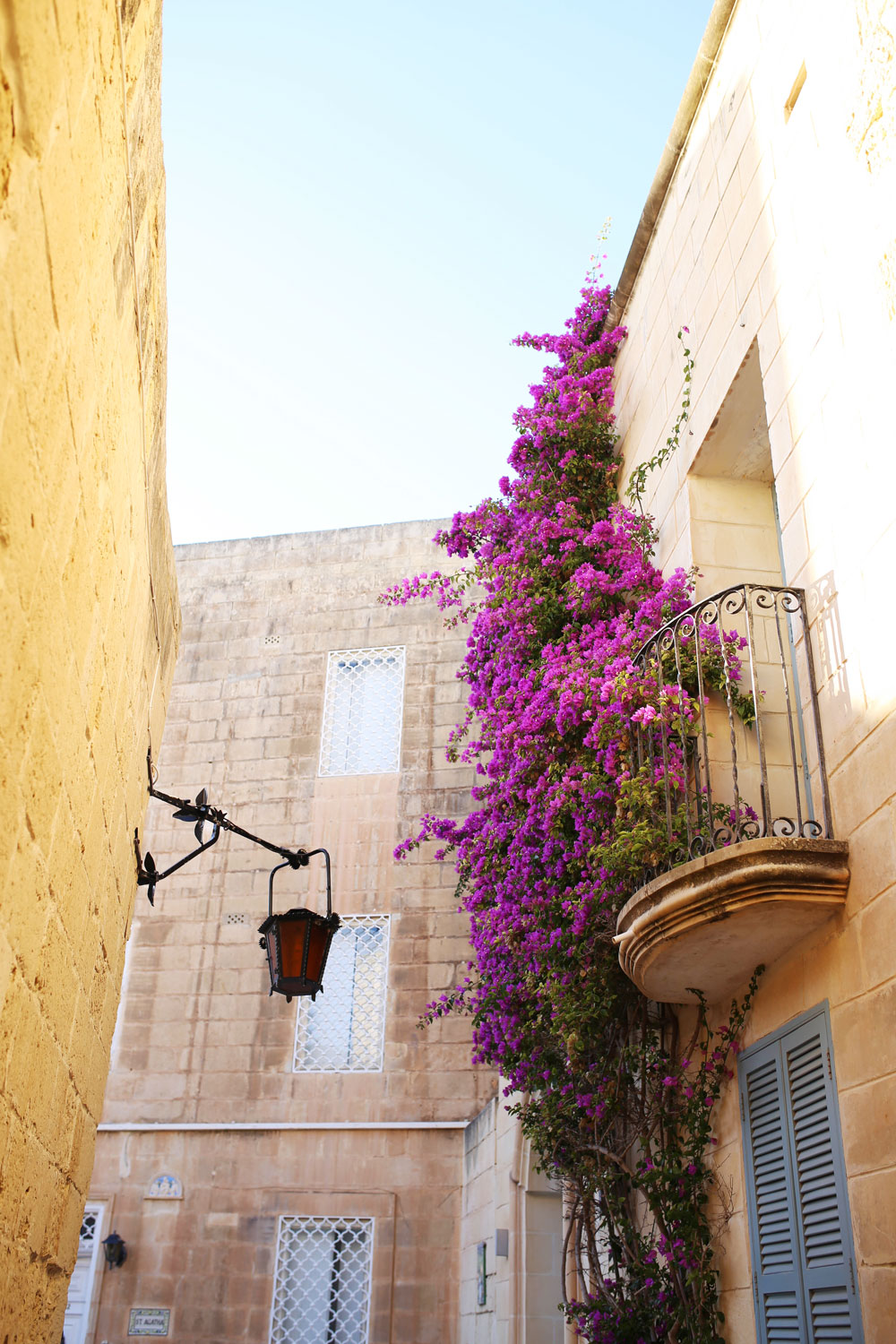 what to do in malta by To Vogue or Bust