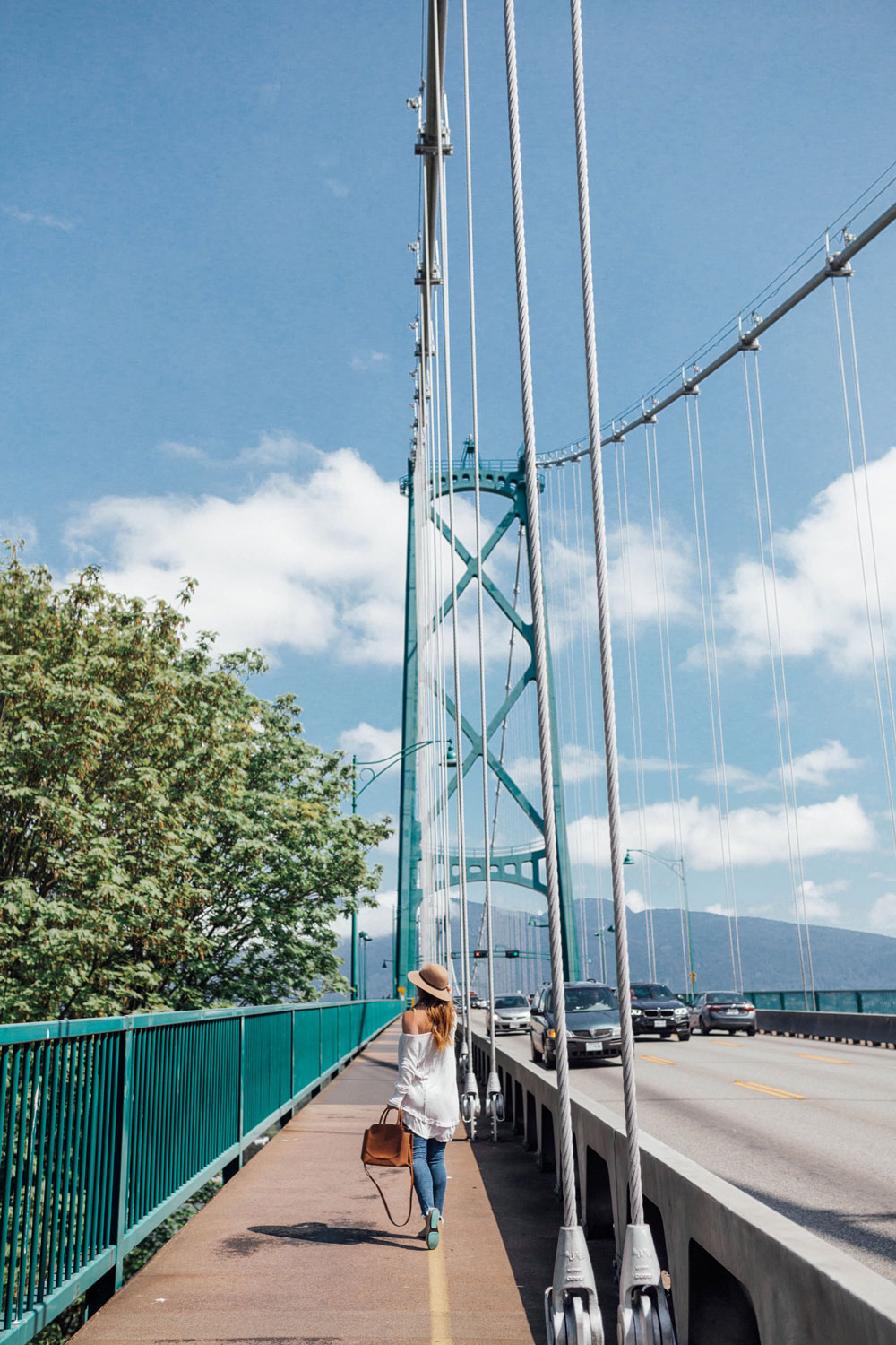 vancouver travel guide by To Vogue or Bust