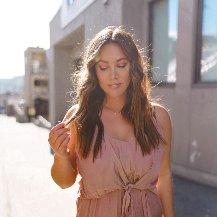 Rose gold beauty; a simple yet beautiful spring and summer makeup look.