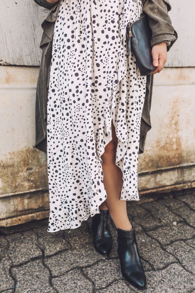 Spring dress outfit idea in this Lost in Lunar Allira maxi dress, Chinese Laundry ankle boots, and REVOLVE trench styled by To Vogue or Bust.