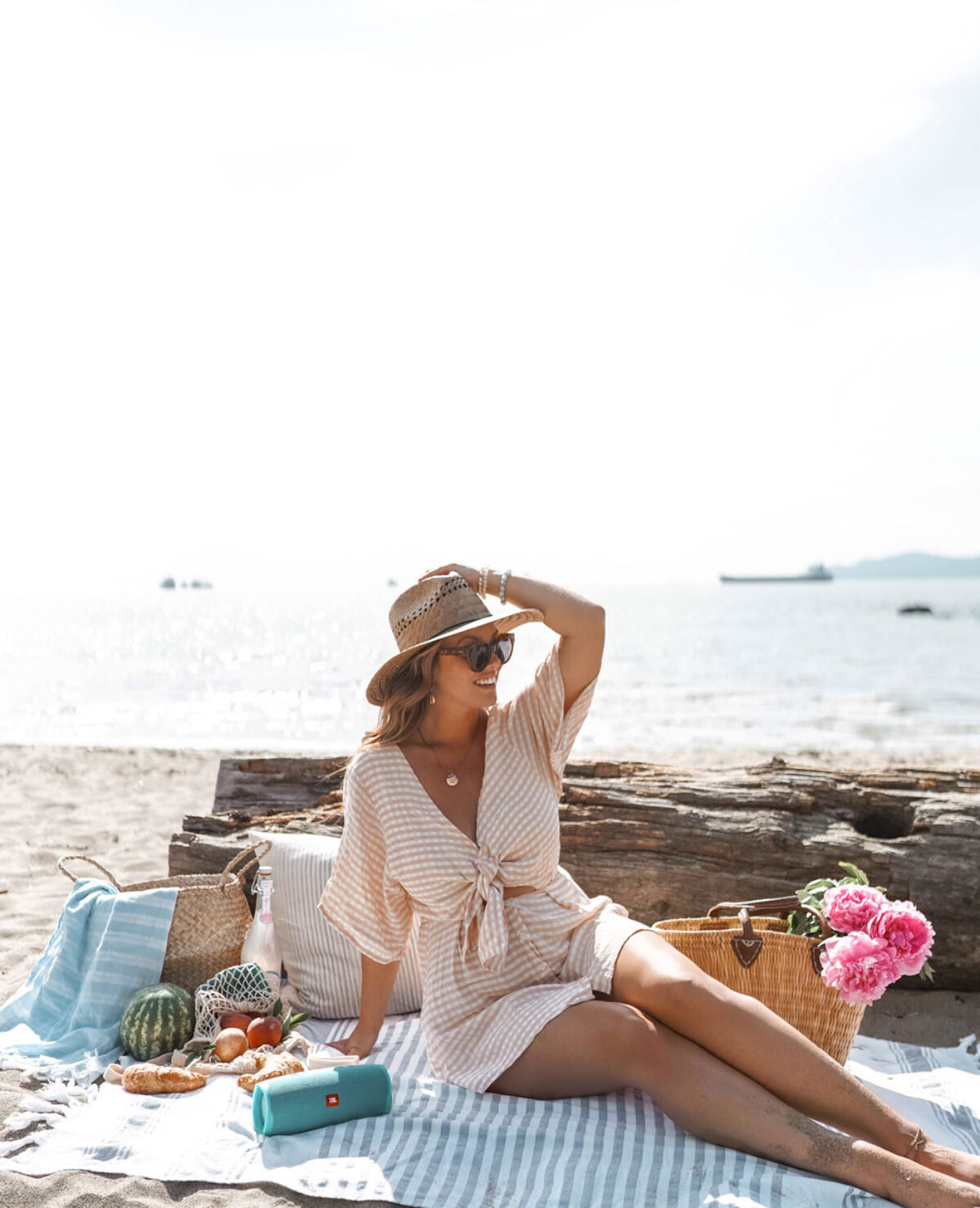 Essentials for the ultimate beach picnic; a must for Summer 2019.
