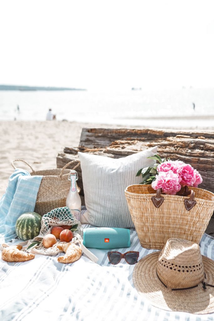 Essentials for the ultimate beach picnic; a must for Summer 2019.