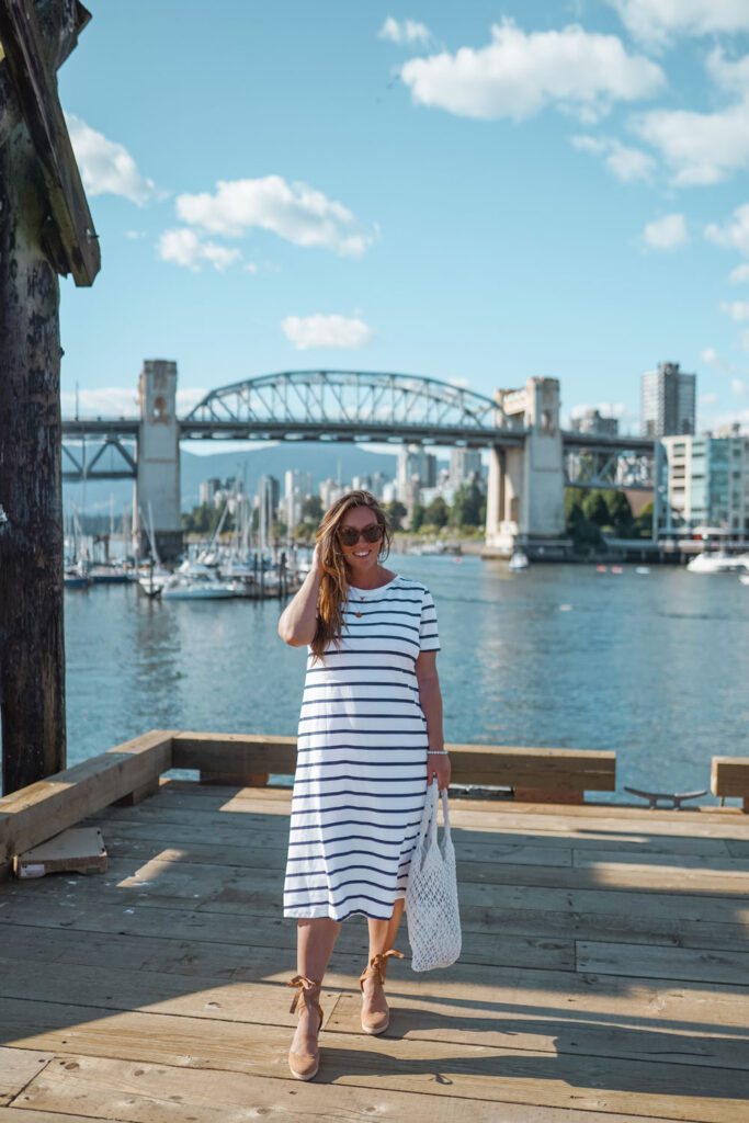 striped dress outfit idea