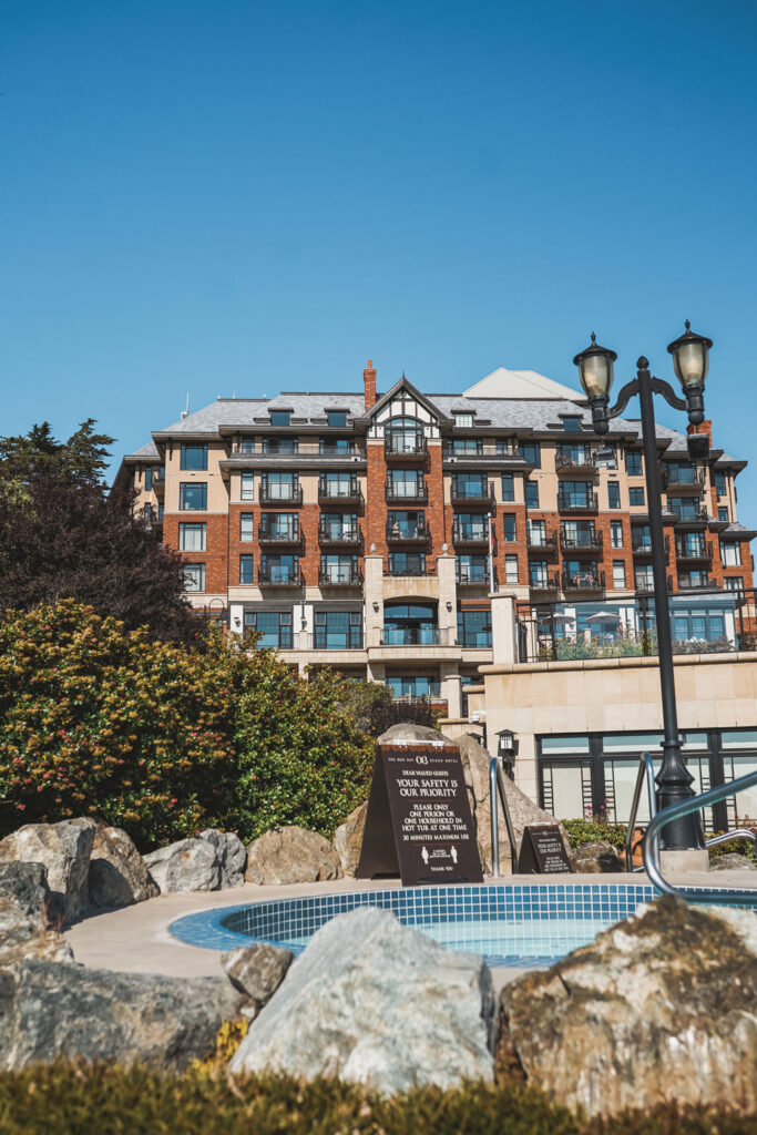 Oak Bay Beach Hotel