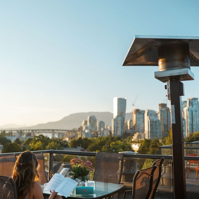 Rooftop patio decor