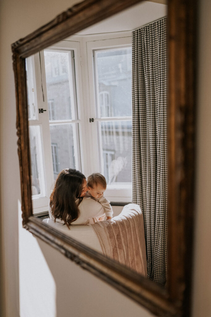 Tips for staying in hotels with babies