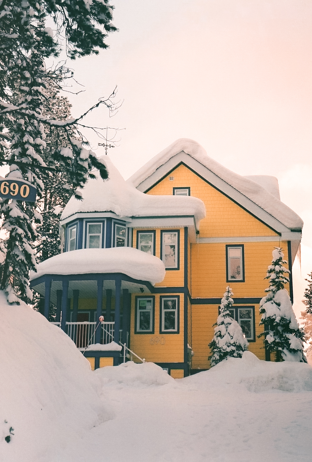 Colourful SilverStar mountain resort accommodation